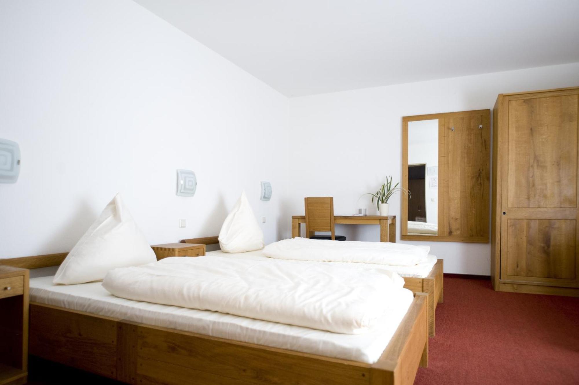 Hotel Flora Dormagen Luaran gambar