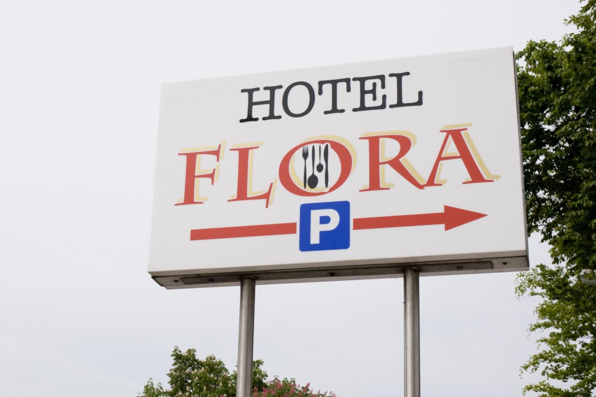 Hotel Flora Dormagen Luaran gambar
