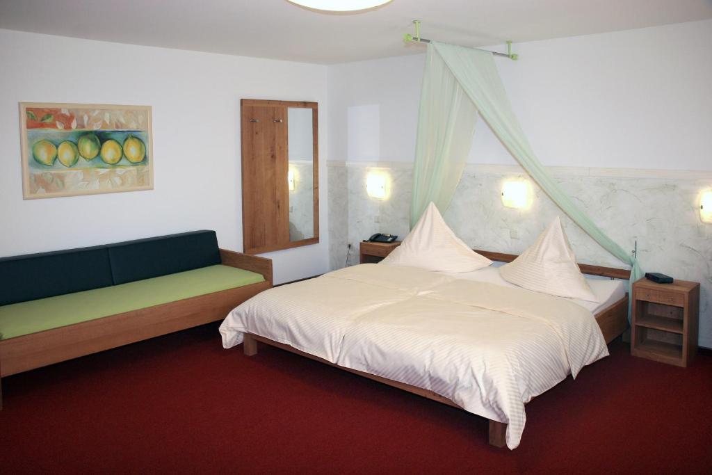 Hotel Flora Dormagen Luaran gambar