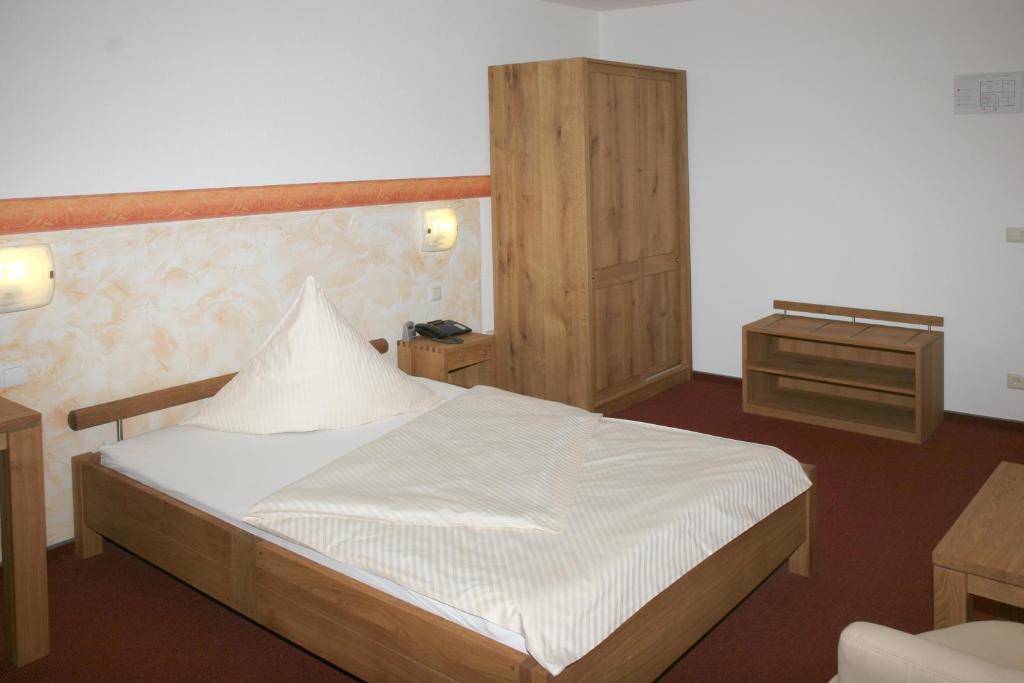 Hotel Flora Dormagen Luaran gambar